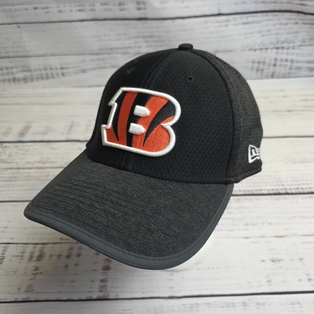 New Era Cincinnati Bengals Black‎ Hat Fitted Large-XL NFL Football 39THIRTY Cap